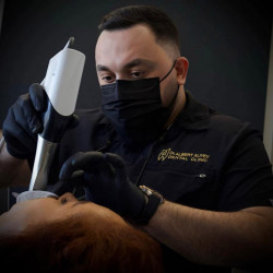 03.Имплантация и протезирование зубов